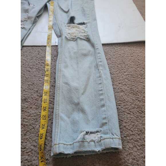 Urban Outfitter BDG Lightwash Distressed Overalls Size 31 W Casual Boho Hippie - Picture 7 of 9